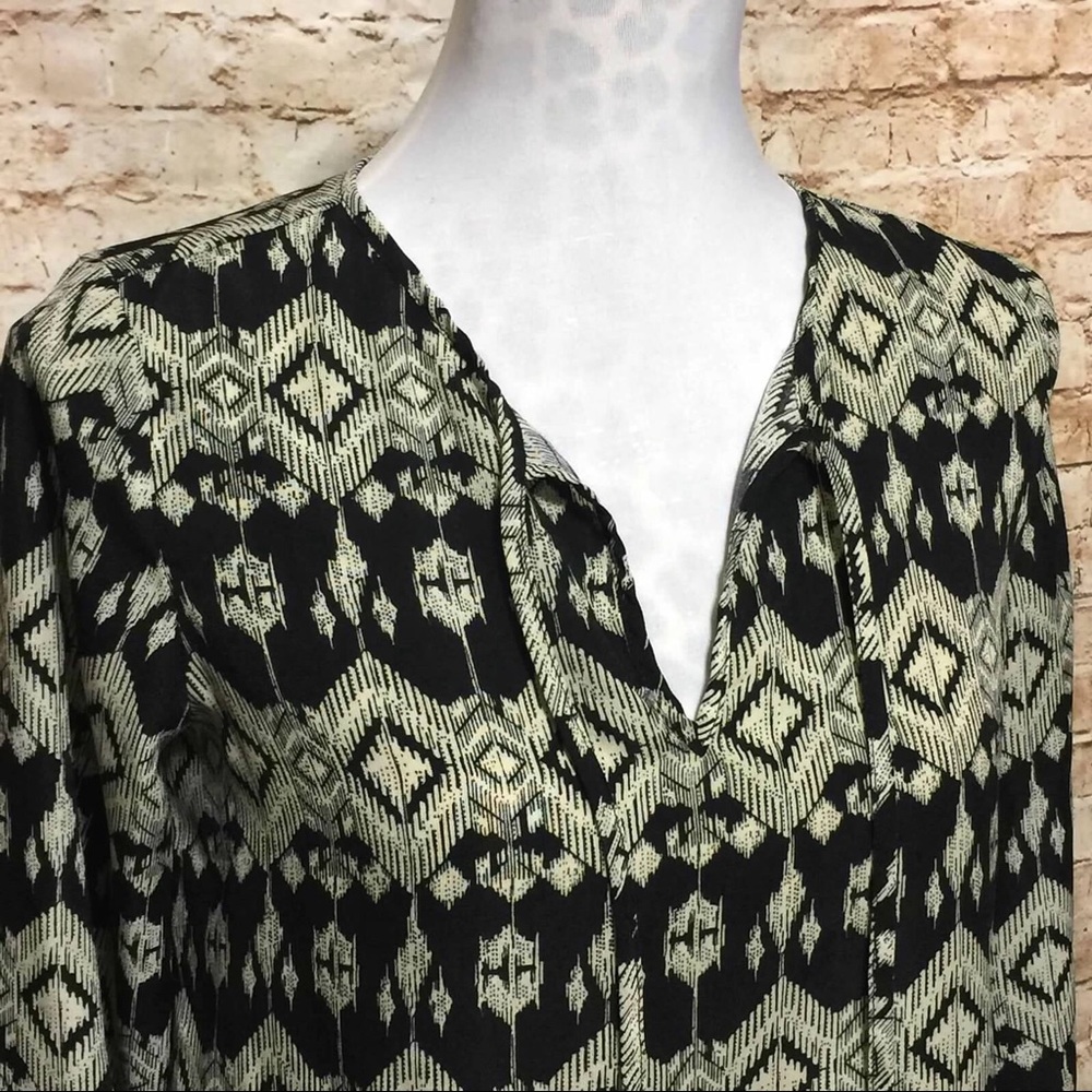 ModCloth Santa Fe Print Blouse - Picture 4 of 8